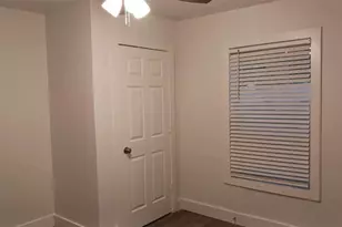 706 E Acheson Rd, Denison, TX 75021 - Photo 6