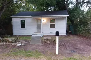 706 E Acheson Rd, Denison, TX 75021 - Photo 12
