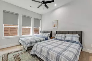 809 Bayonne St, Dallas, TX 75212 - Photo 34
