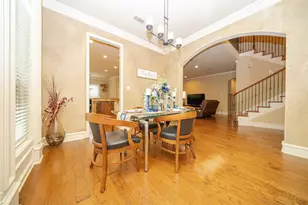 7913 Forest View Ct, North Richland Hills, TX 76182 - Photo 4