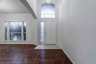 7025 Michael Dr, North Richland Hills, TX 76182 - Photo 2