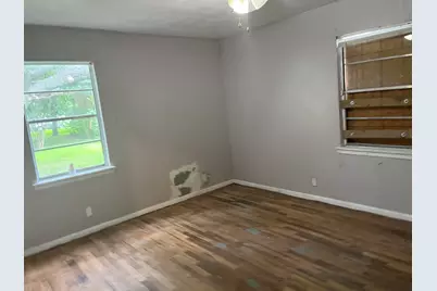 1305 N Brents Avenue, Sherman, TX 75090 - Photo 12