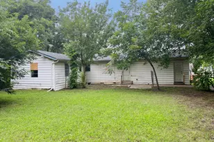 1305 N Brents Ave, Sherman, TX 75090 - Photo 2