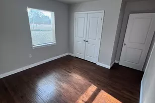 514 NE 4th St, Grand Prairie, TX 75050 - Photo 18