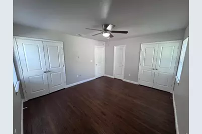 514 NE 4th Street, Grand Prairie, TX 75050 - Photo 12