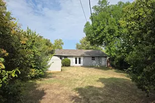 514 NE 4th St, Grand Prairie, TX 75050 - Photo 24