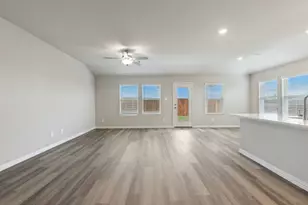 170 Teton St, Greenville, TX 75402 - Photo 6