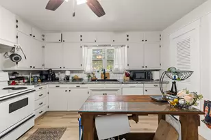 413 S Tyler St, McGregor, TX 76657 - Photo 20