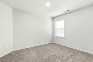 9809 Gooseneck Dr, Aubrey, TX 76227 - Photo 22