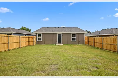 406 E Munson Street, Denison, TX 75020 - Photo 14