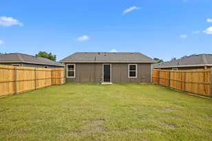 406 E Munson St, Denison, TX 75021 - Photo 14
