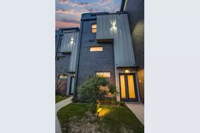 1813 Park Avenue #205, Dallas, TX 75215 - Photo 2