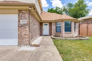 4220 Canyon Trail, Lake Worth, TX 76135 - Photo 4
