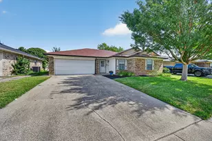 6549 High Lawn Terrace, Watauga, TX 76148 - Photo 2