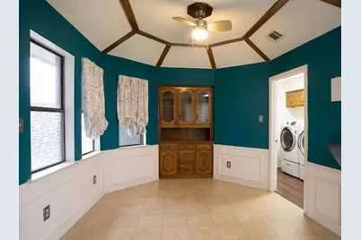 2405 Country Valley Road, Garland, TX 75041 - Photo 6