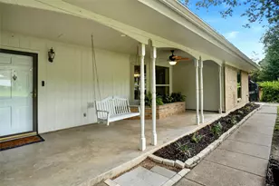 241 Timberlake Dr, Azle, TX 76020 - Photo 34