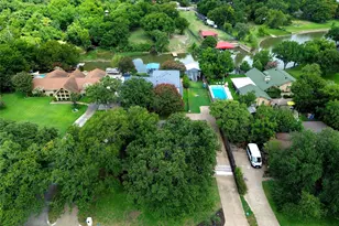 241 Timberlake Dr, Azle, TX 76020 - Photo 32