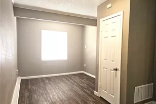 3735 State Oak Dr, Dallas, TX 75241 - Photo 12