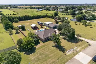 7851 Mavis Ave, Waxahachie, TX 75167 - Photo 32