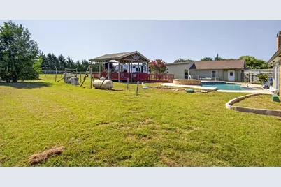 7851 Mavis Avenue, Waxahachie, TX 75167 - Photo 22