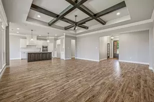 162 Breeders Dr, Willow Park, TX 76087 - Photo 10