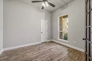 162 Breeders Dr, Willow Park, TX 76087 - Photo 4