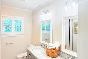 2432 Skyline Dr, Waco, TX 76710 - Photo 14