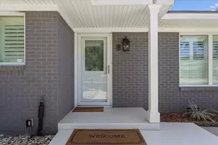 2432 Skyline Dr, Waco, TX 76710 - Photo 4