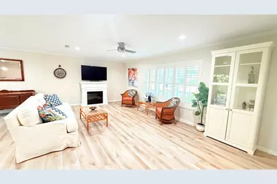 2432 Skyline Drive, Waco, TX 76710 - Photo 4
