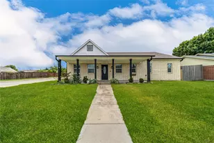 8306 Chesham Dr, Rowlett, TX 75088 - Photo 1