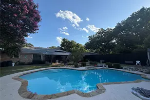 7713 Briarridge Ct, North Richland Hills, TX 76182 - Photo 2