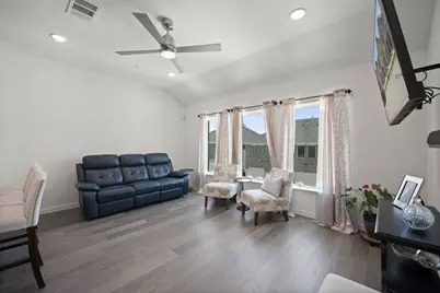 5243 Legacy Street, Haltom City, TX 76117 - Photo 8