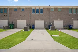 5243 Legacy St, Haltom City, TX 76117 - Photo 22
