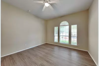 11364 Lockshire Drive, Frisco, TX 75035 - Photo 8