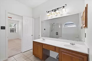 6013 Goldenrod Dr, Denton, TX 76208 - Photo 16