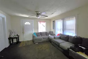 2714 Lenway St, Dallas, TX 75215 - Photo 4