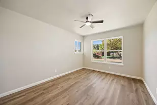 4577 Silversprings Dr, Dallas, TX 75211 - Photo 20