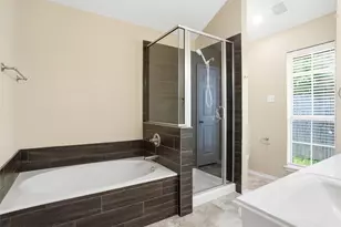 6701 Driffield Cir W, North Richland Hills, TX 76182 - Photo 6