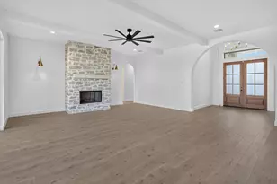 6931 Eagle Crk Dr, Godley, TX 76044 - Photo 10
