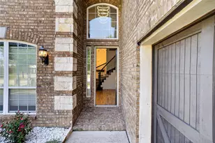 10222 Rosini Ct, Frisco, TX 75035 - Photo 2