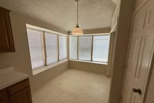 1338 Overlook Dr, Lewisville, TX 75067 - Photo 6