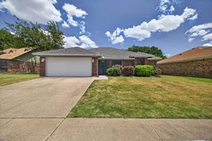 7728 Partridge Dr, Watauga, TX 76148 - Photo 1