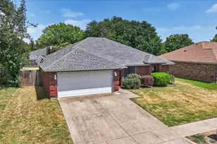 7728 Partridge Dr, Watauga, TX 76148 - Photo 34
