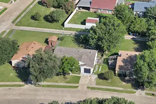 9519 County View Rd, Dallas, TX 75249 - Photo 24