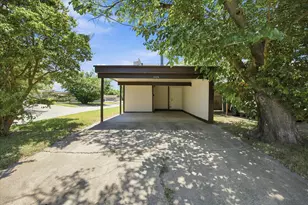 1828 Ridgeview Plaza, Mesquite, TX 75149 - Photo 20