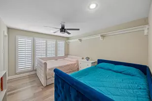 6353 Southpoint Dr, Dallas, TX 75248 - Photo 22