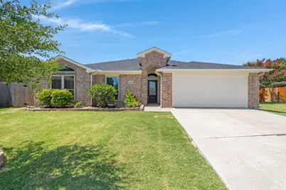 2054 Lake Pointe Drive, Little Elm, TX 75068 - Photo 2