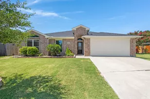2054 Lake Pointe Dr, Little Elm, TX 75068 - Photo 2