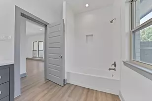 925 Balkan Dr, Lancaster, TX 75134 - Photo 16