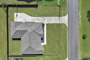 925 Balkan Dr, Lancaster, TX 75134 - Photo 26